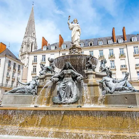 Lumineux, Renove, Coeur Historique Διαμέρισμα