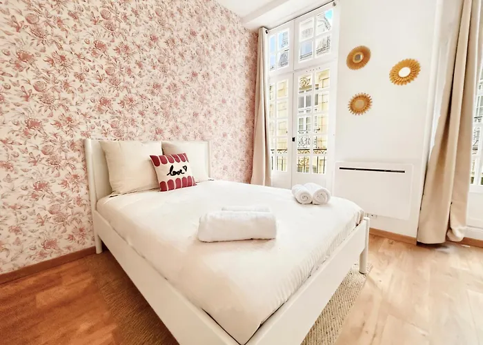 Lumineux, Renove, Coeur Historique Διαμέρισμα